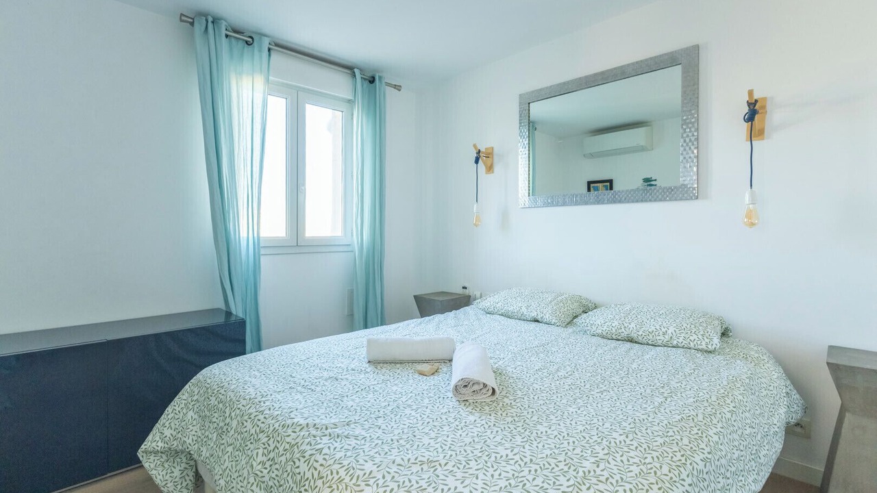 Photo of Bedroom in 7th Arrondissement