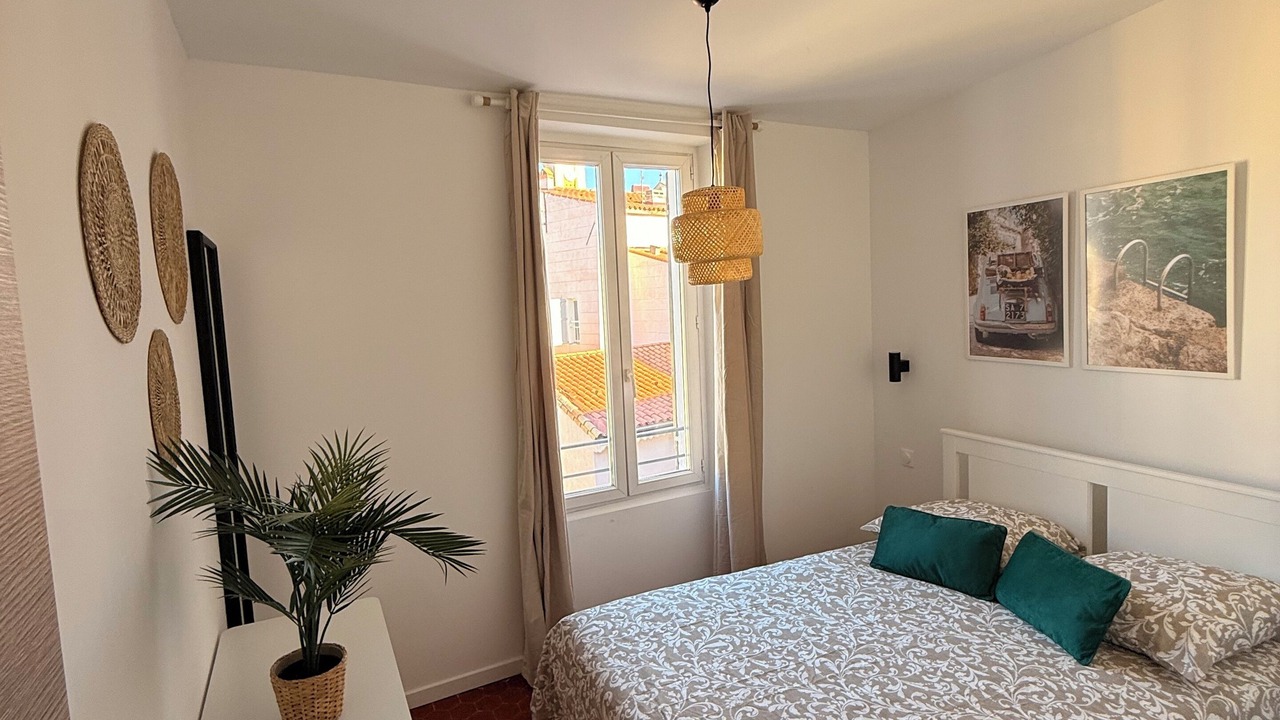 Photo of Bedroom in Aubagne