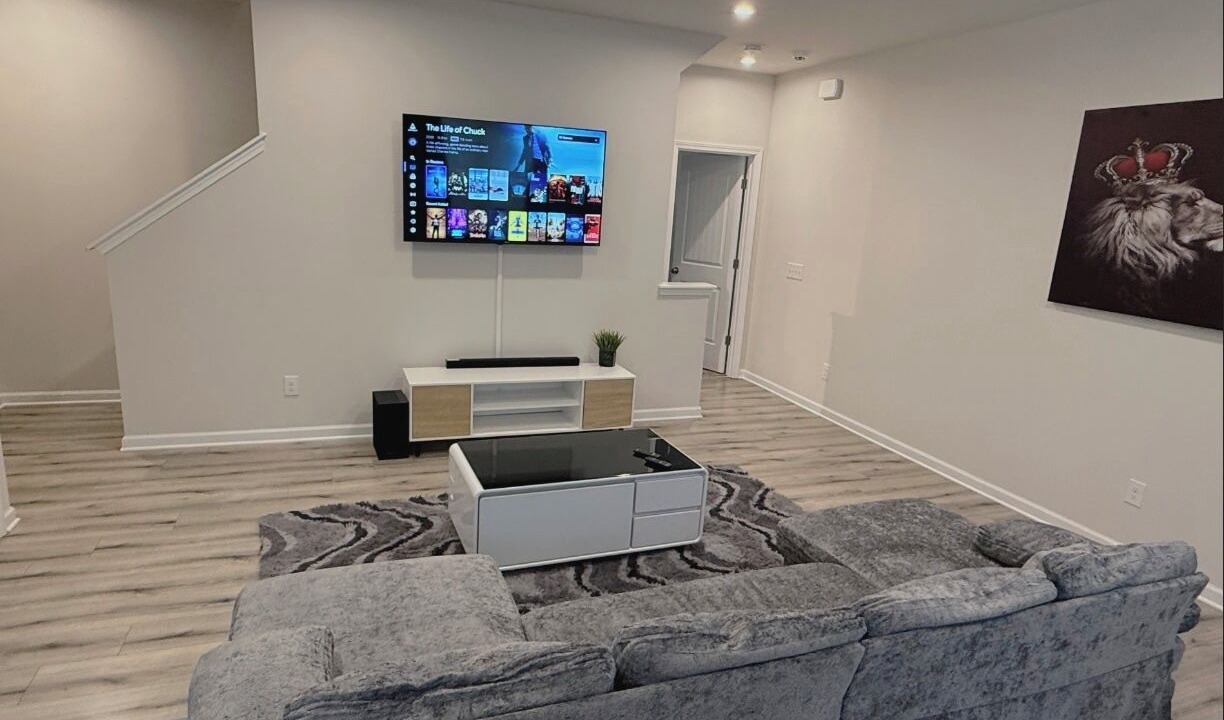 Photo of Livingroom in Four Corners