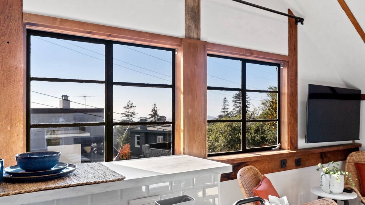 Photo of Others in Berkeley Hills