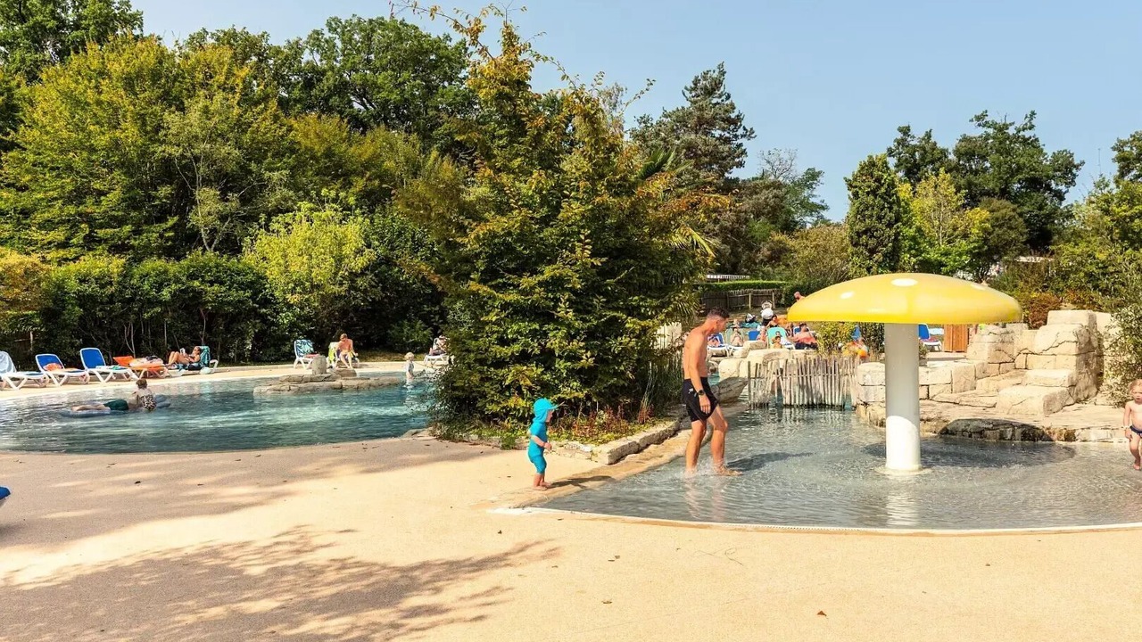 Photo of Outdoor in Sainte-Catherine-de-Fierbois