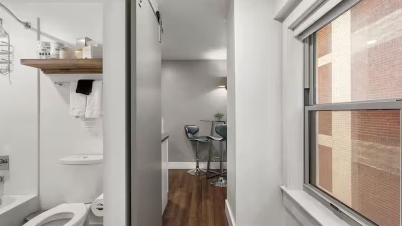 Photo of Bathroom in Hanover Place