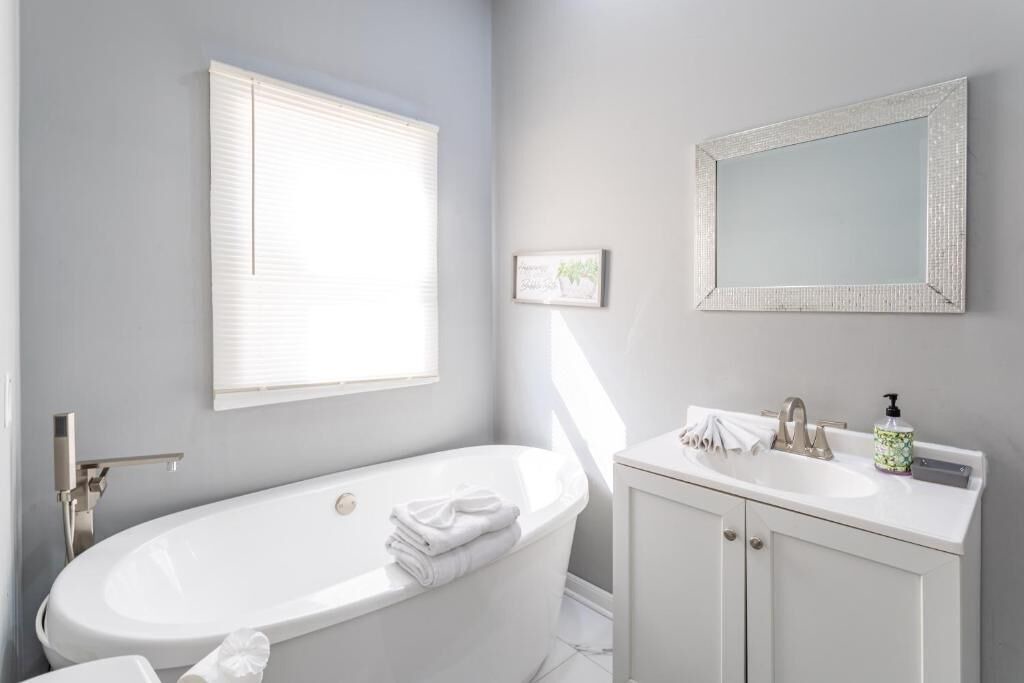 Photo of Bathroom in Smoketown Jackson