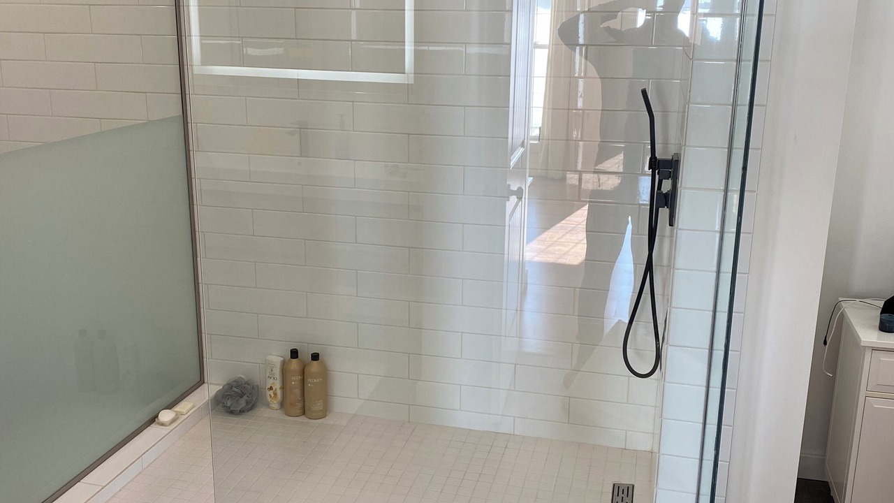Photo of Bathroom in Falcon Lake