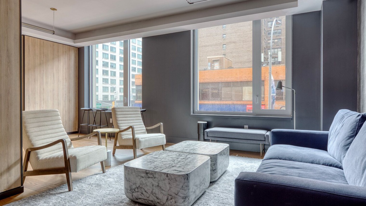 Photo of Livingroom in Gramercy