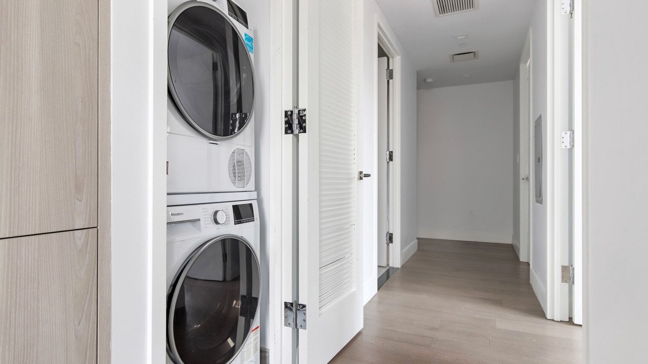 Photo of Others in Gramercy