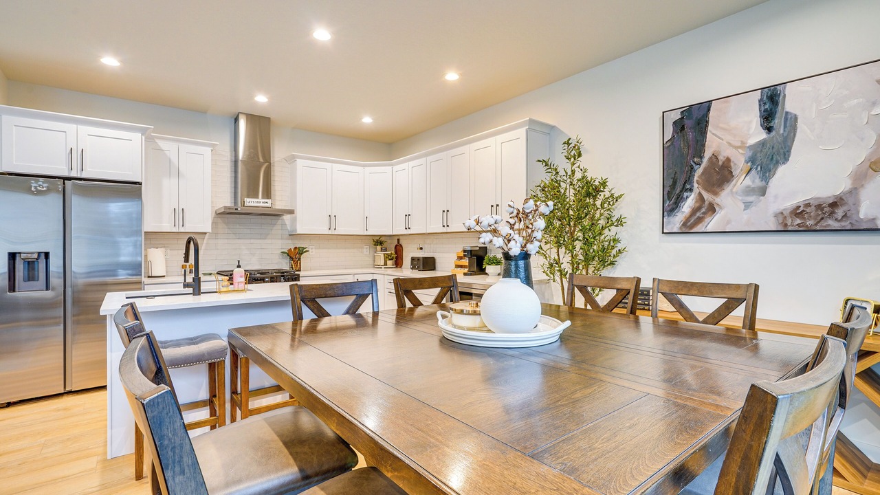 Photo of Others in Midvale