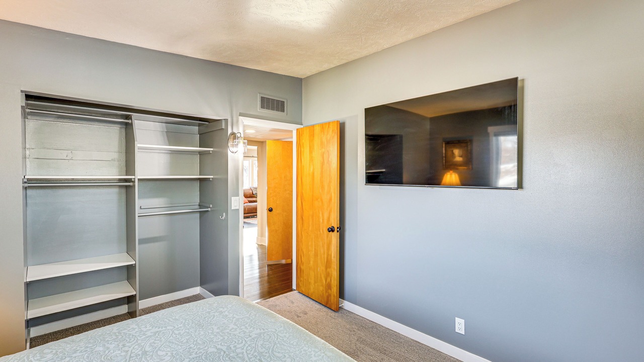Photo of Bedroom in Lincoln