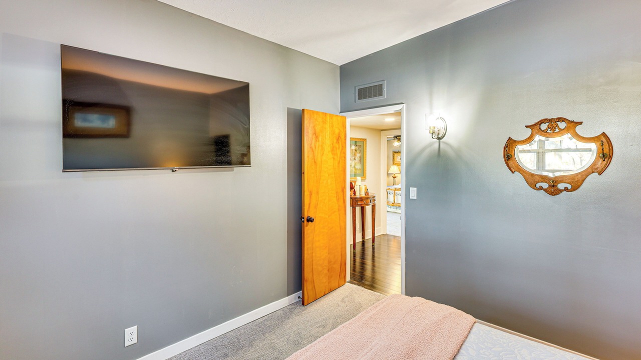 Photo of Bedroom in Lincoln