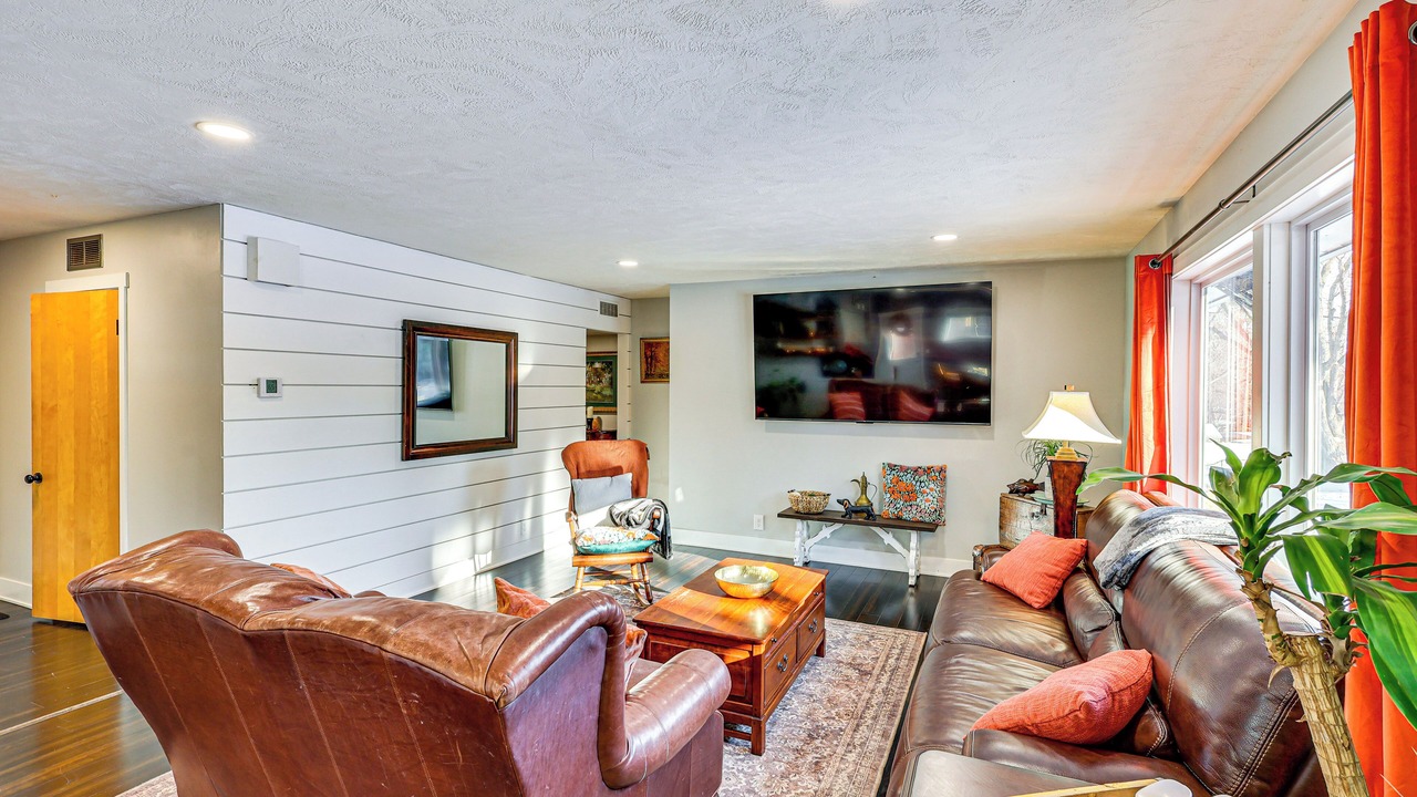 Photo of Bedroom in Lincoln
