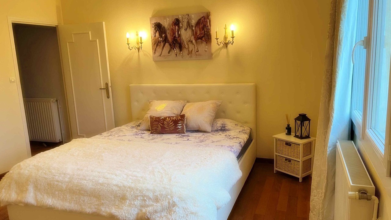 Photo of Bedroom in Gensac