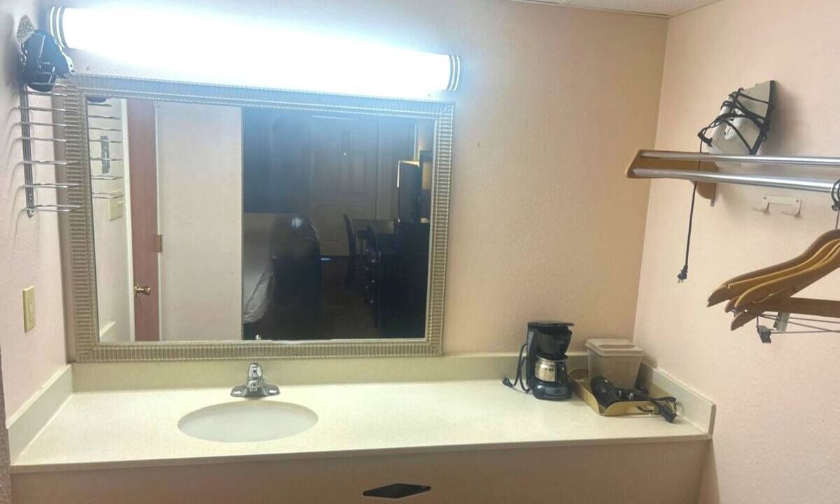 Photo of Bathroom in Whitesboro