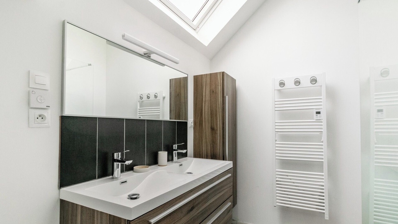 Photo of Bathroom in Blere