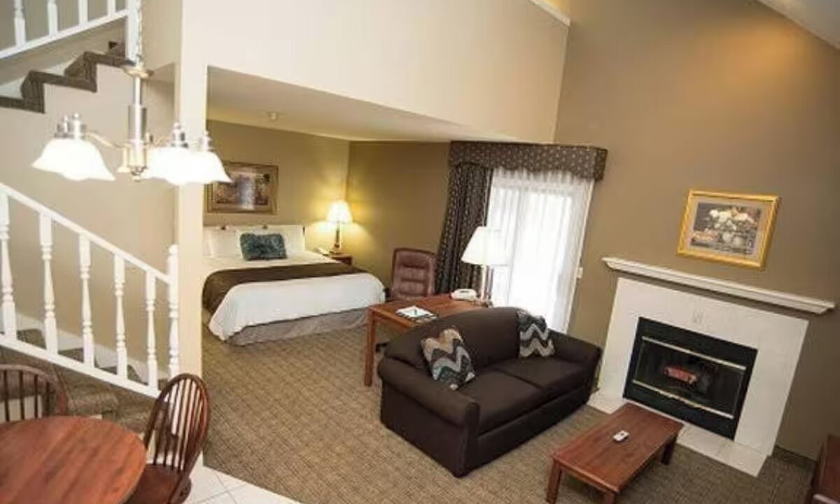Photo of Livingroom in Urbana