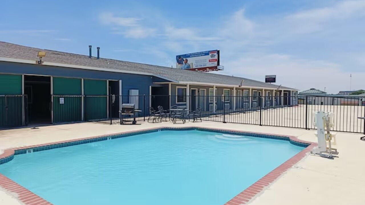 Photo of Outdoor in Pearsall
