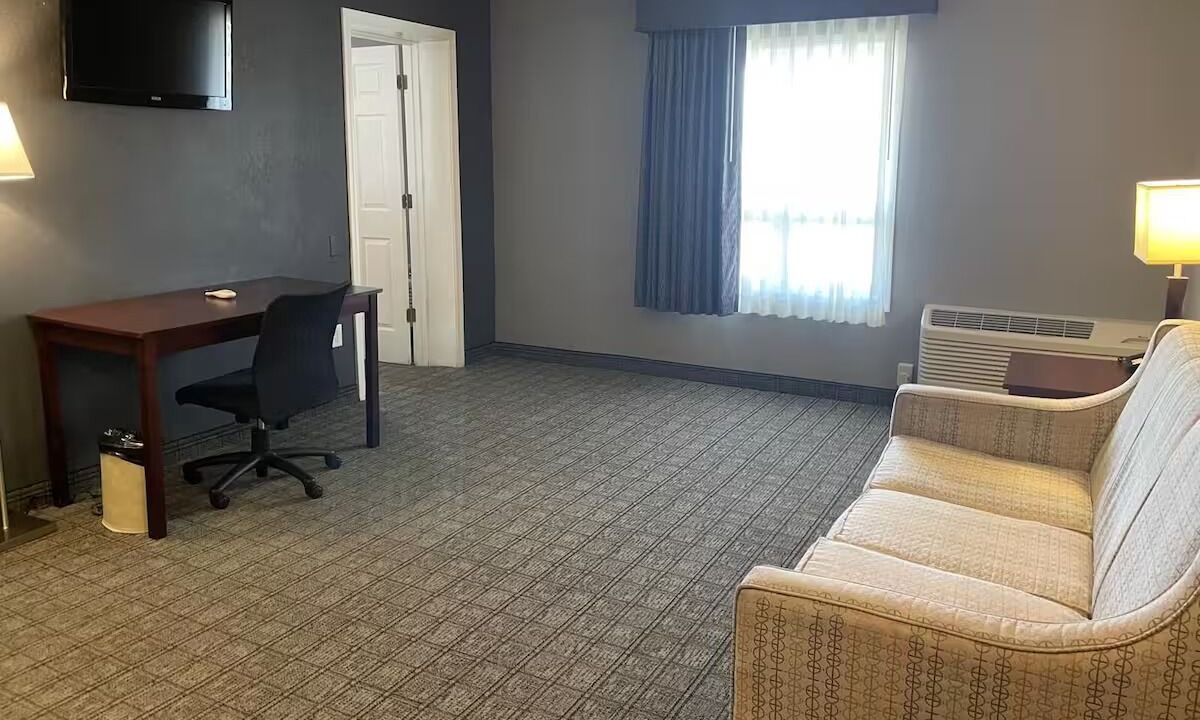 Photo of Livingroom in Urbana