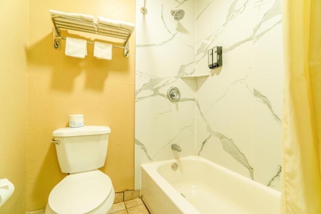 Photo of Bathroom in Denver City