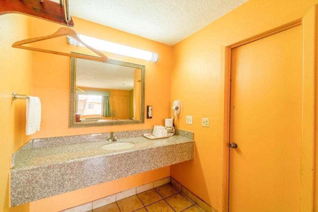 Photo of Bathroom in Denver City