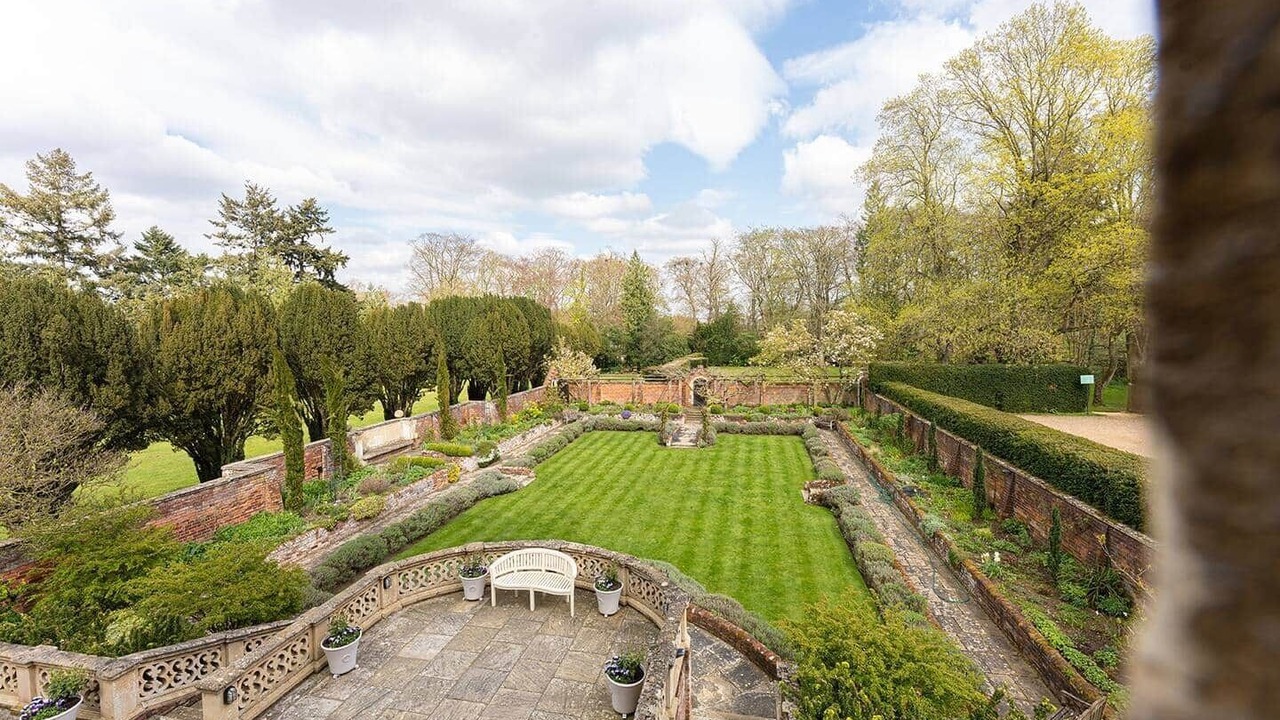 Photo of Outdoor in Newmarket