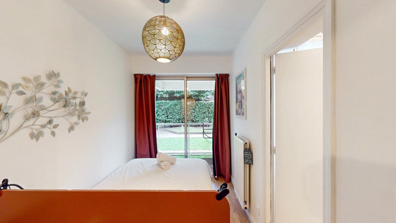 Photo of Bedroom in Bellamy-Barbin