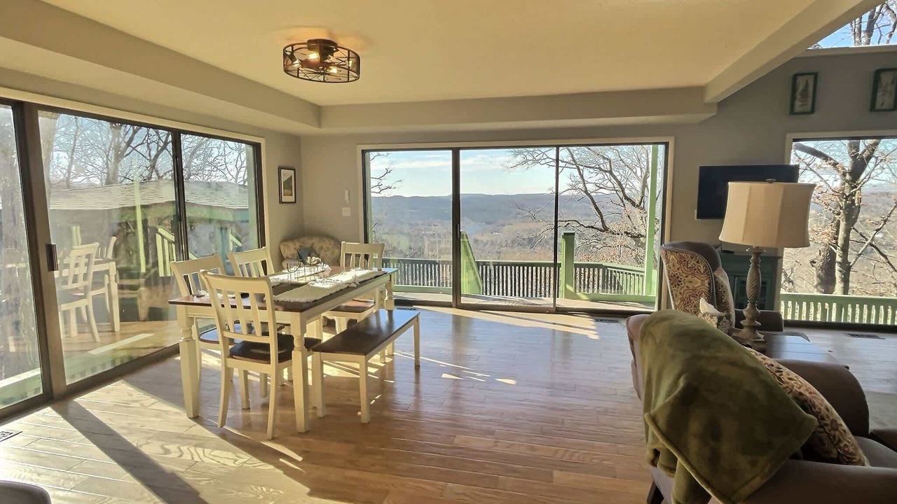 Photo of Livingroom in Holiday Island