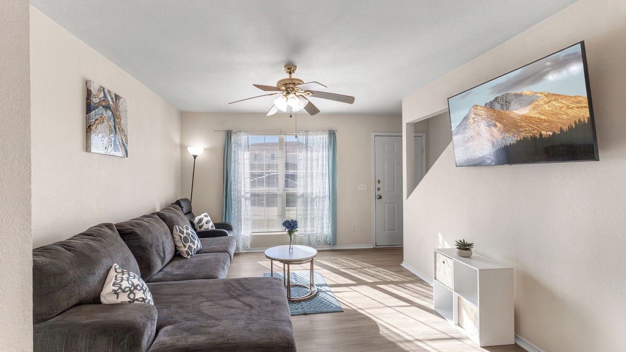 Photo of Livingroom in Killeen