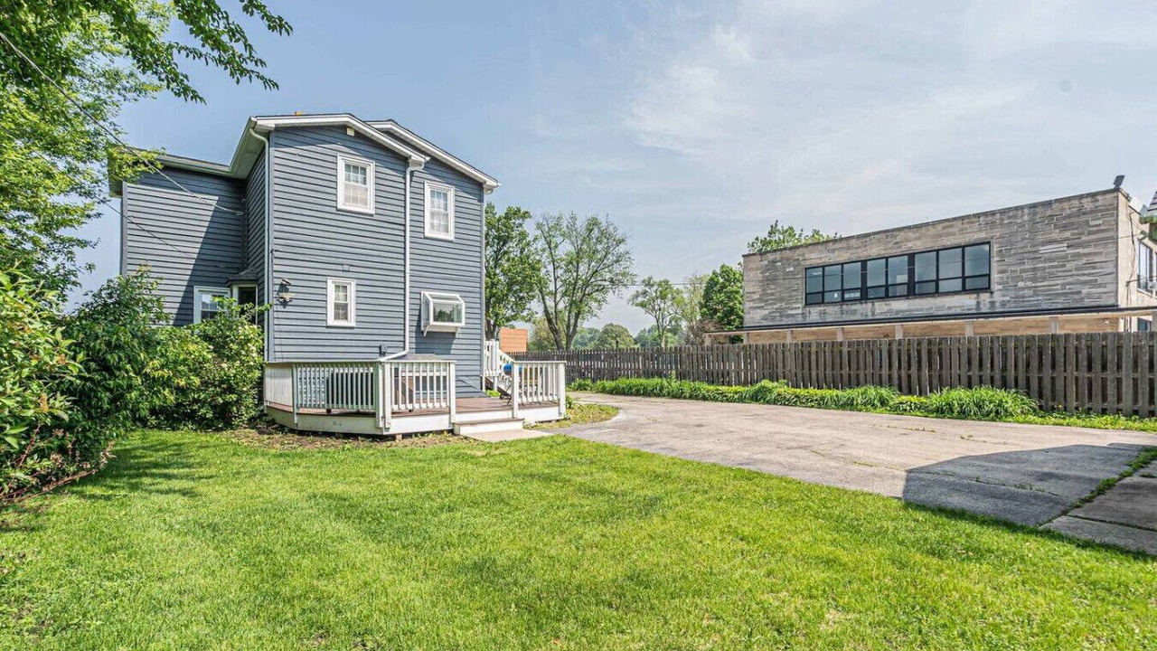 Photo of Outdoor in Arlington Heights