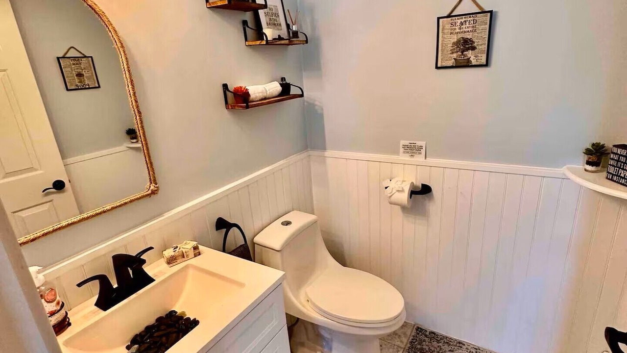 Photo of Others in Rehoboth