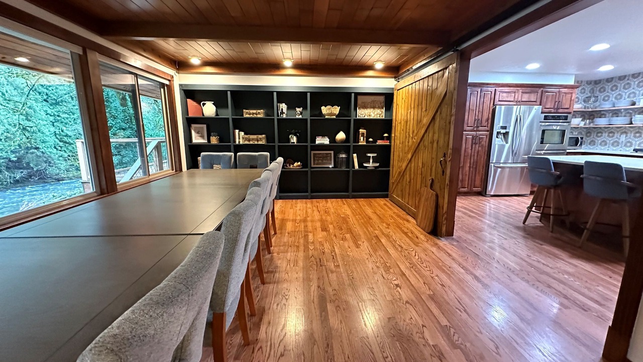 Photo of Others in Brightwood