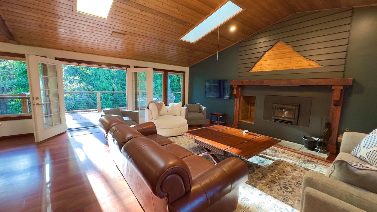 Photo of Livingroom in Brightwood