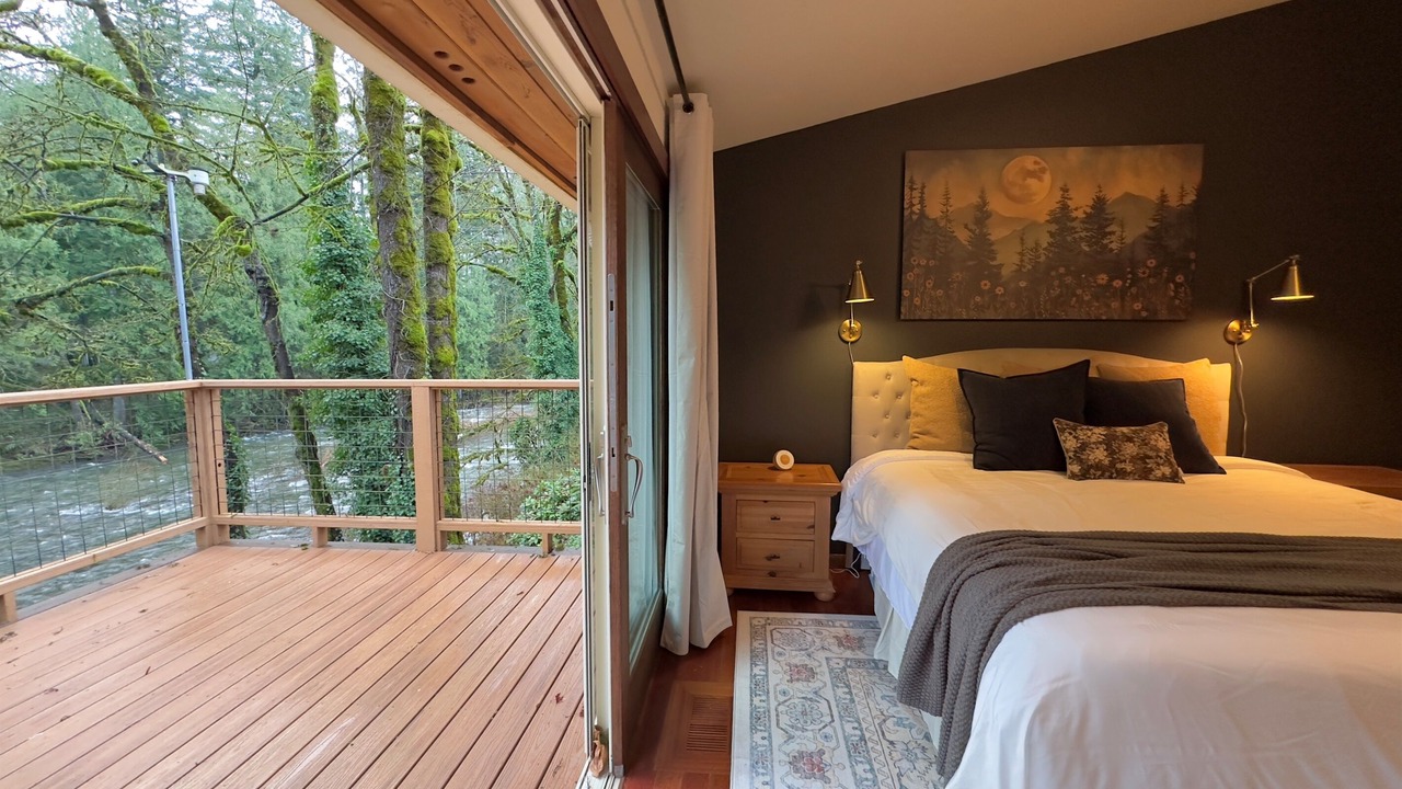 Photo of Outdoor in Brightwood