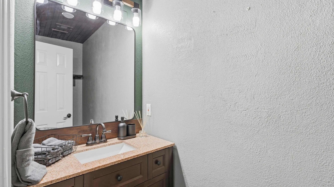 Photo of Bathroom in Fossil Creek