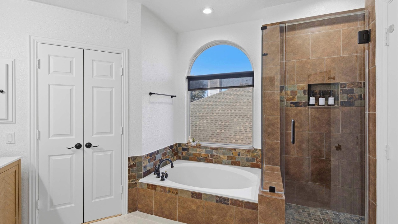 Photo of Bathroom in Fossil Creek