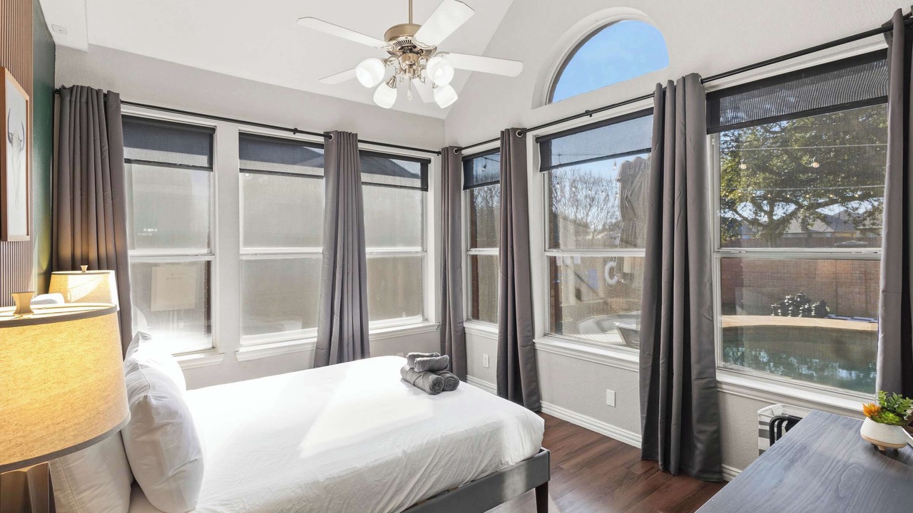 Photo of Bedroom in Fossil Creek