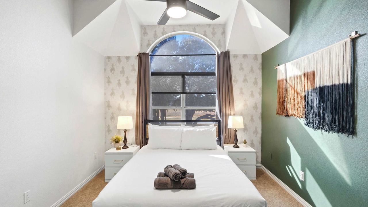 Photo of Bedroom in Fossil Creek