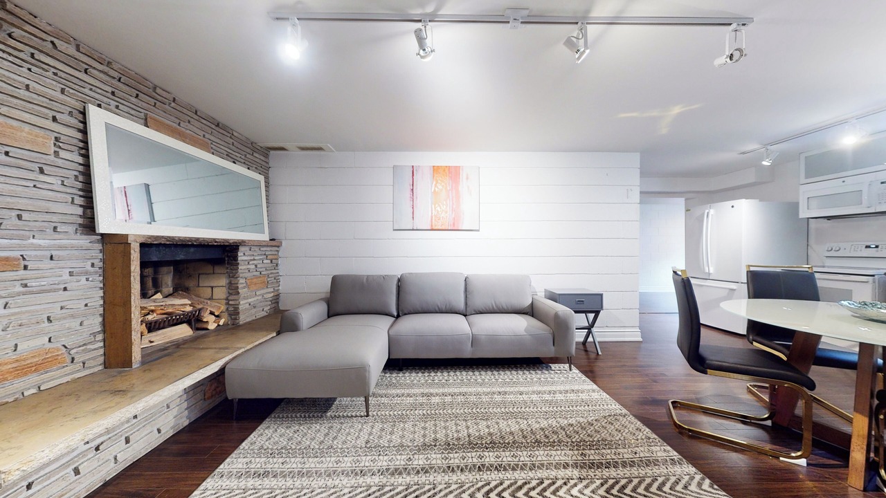 Photo of Bedroom in Newtonbrook