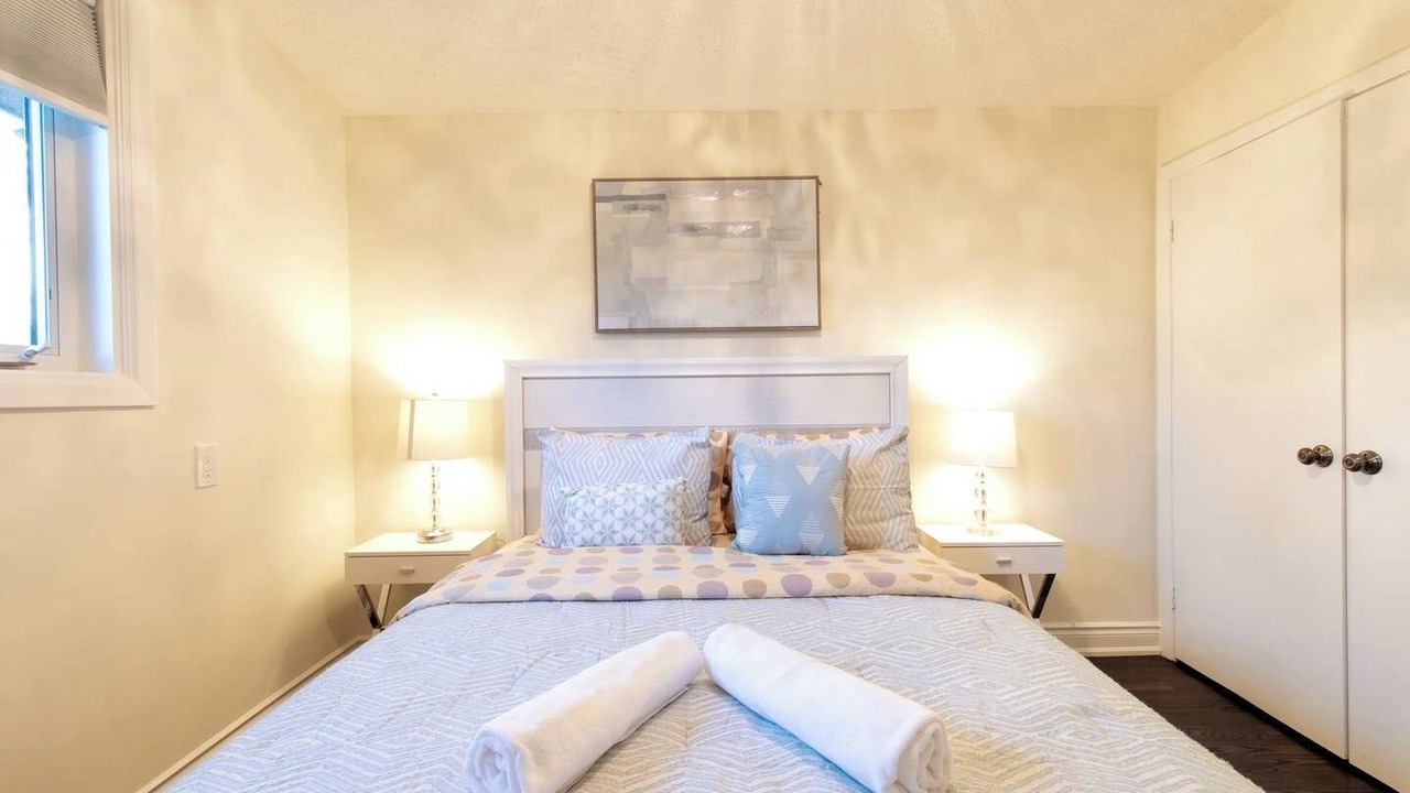 Photo of Bedroom in Newtonbrook