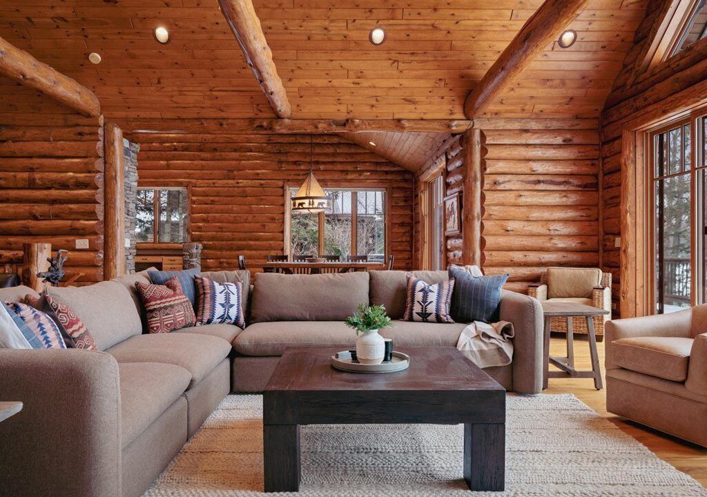 Photo of Livingroom in Crosslake