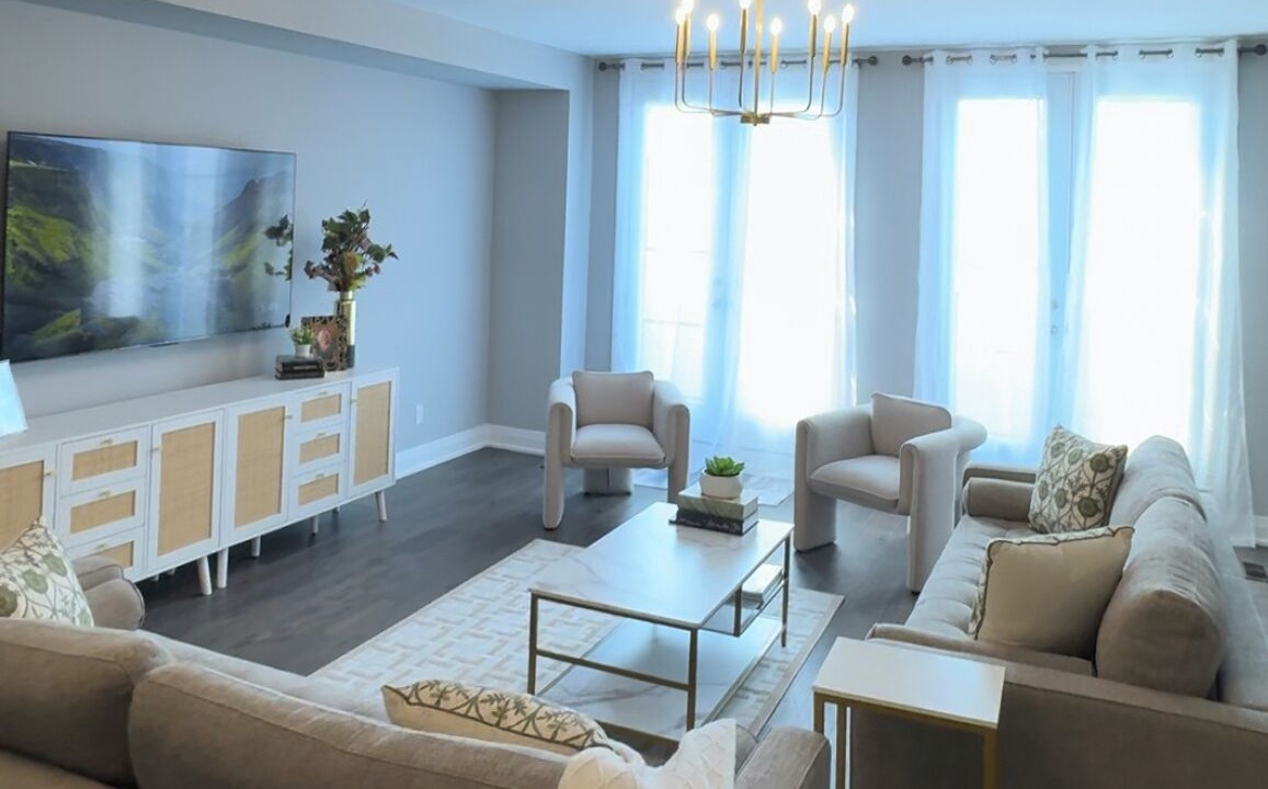 Photo of Livingroom in Newmarket