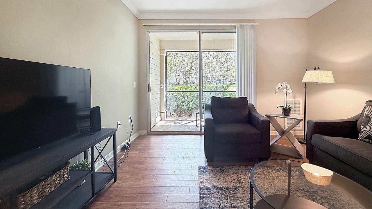 Photo of Livingroom in Lutz