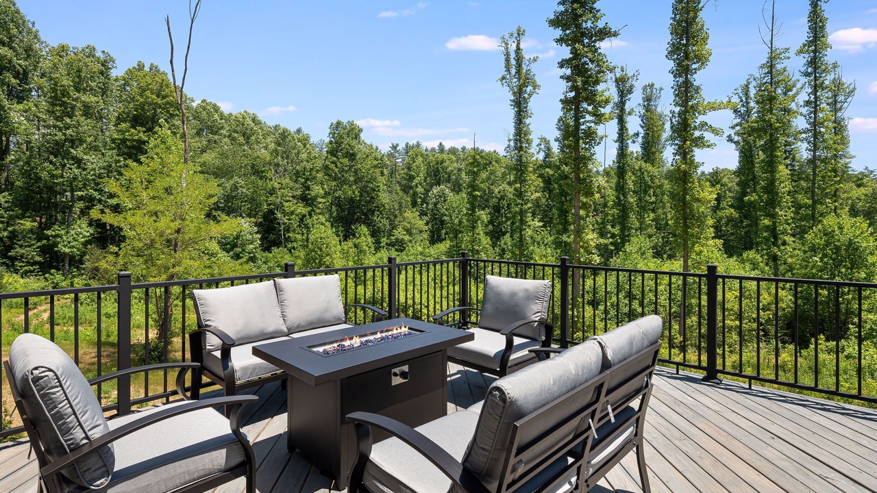Photo of Outdoor in Lake Toxaway