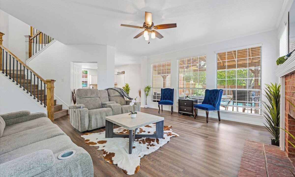 Photo of Livingroom in Allen