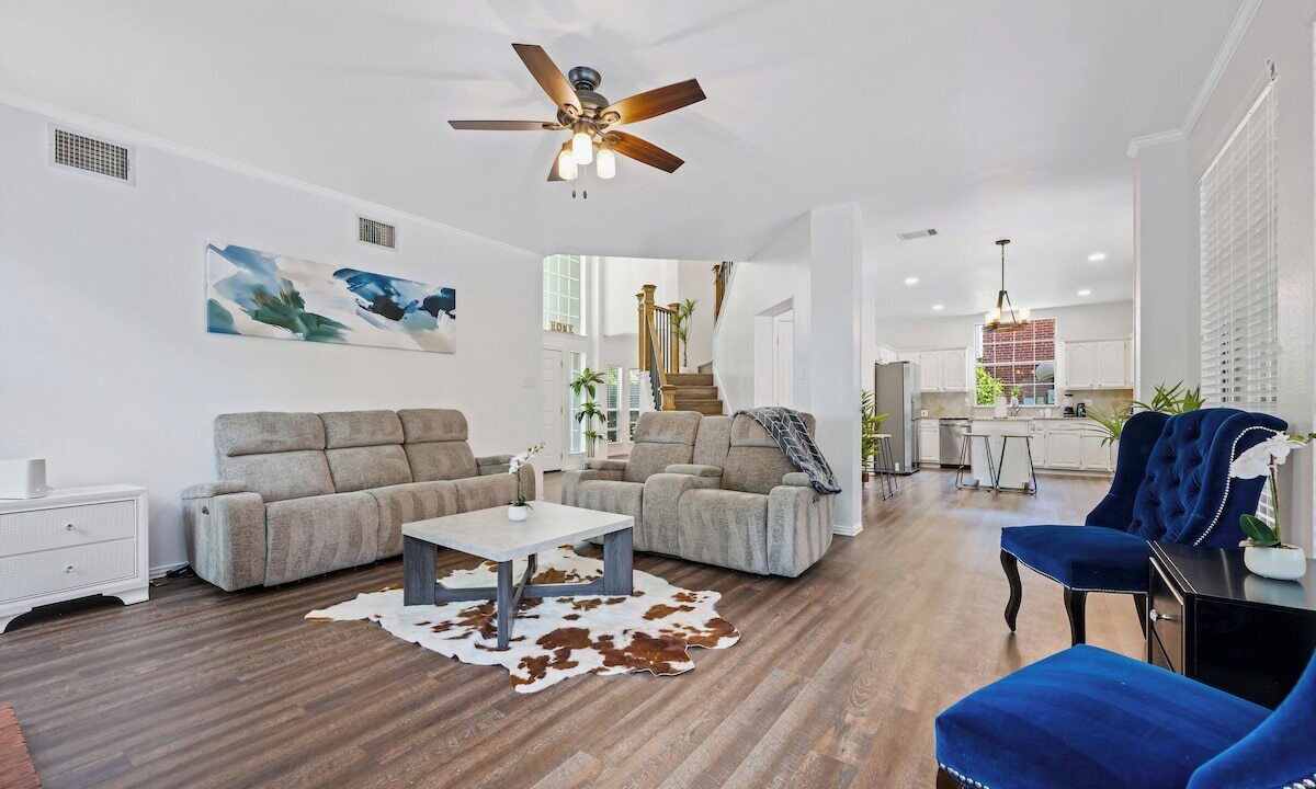 Photo of Livingroom in Allen