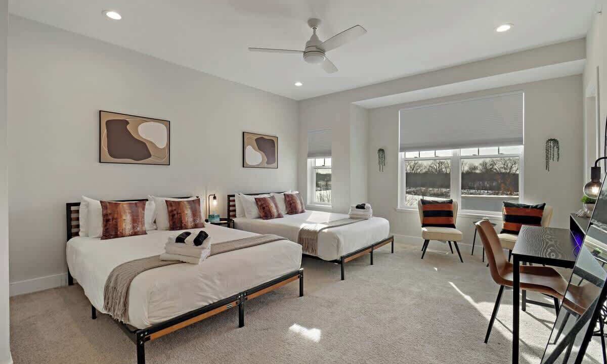 Photo of Bedroom in Warrenville