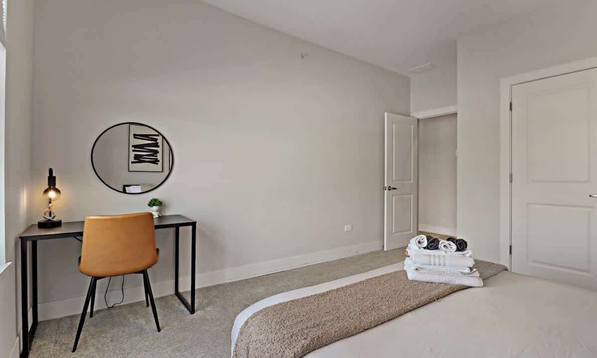 Photo of Bedroom in Warrenville
