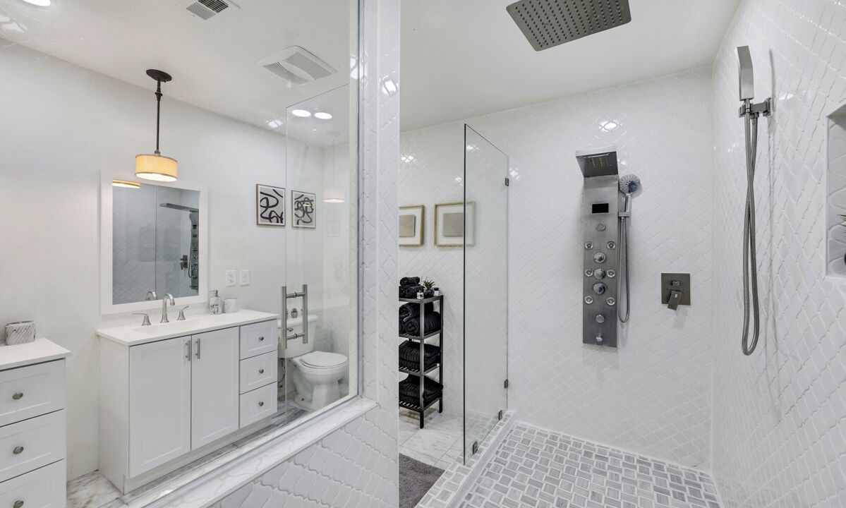 Photo of Bathroom in Paradise
