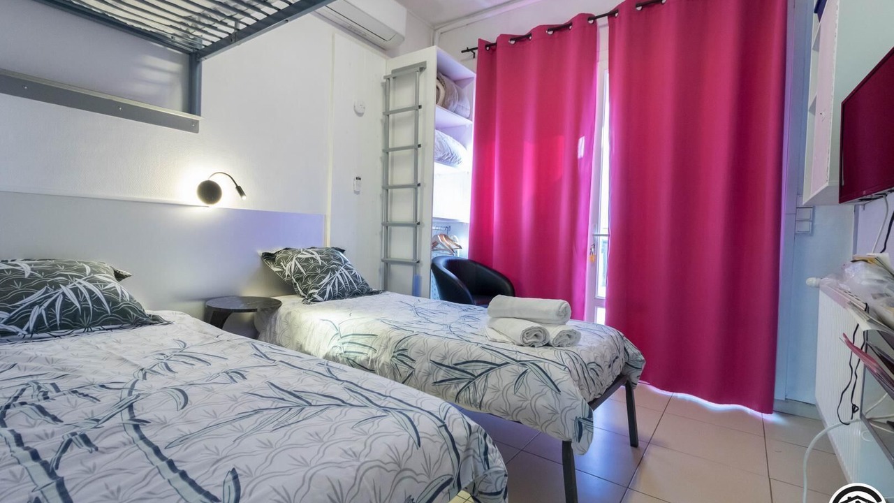 Photo of Bedroom in Aussonne