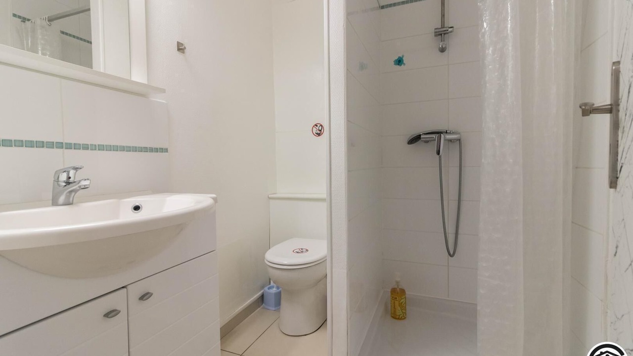 Photo of Bathroom in Aussonne