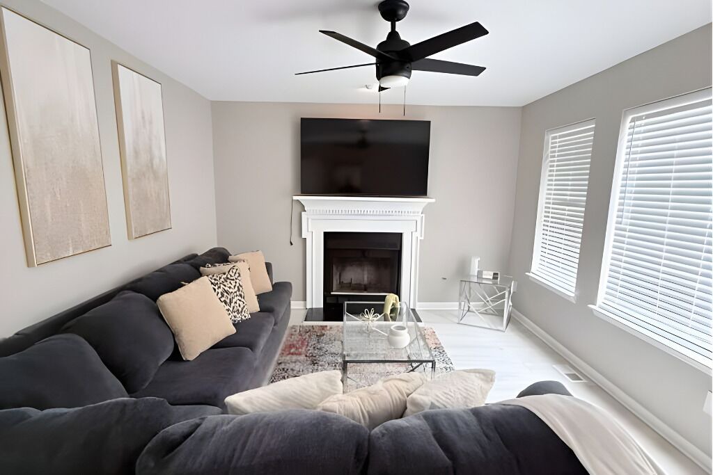 Photo of Livingroom in Decatur