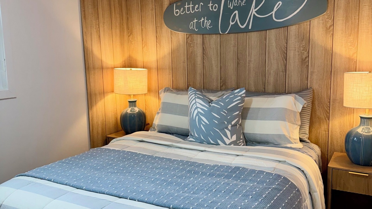 Photo of Bedroom in Clear Lake